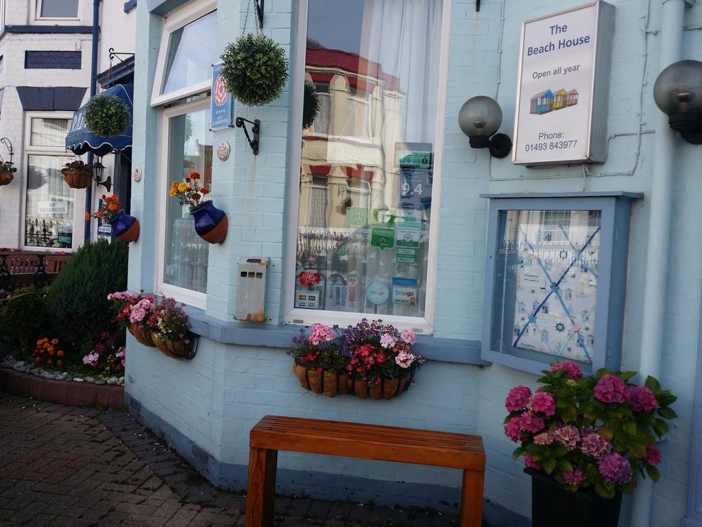 The Beach House Great Yarmouth Bagian luar foto